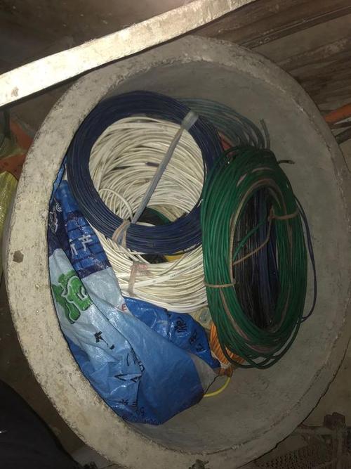 奇葩!永城一六旬老汉偷盗电线8年,码放整齐不为卖钱